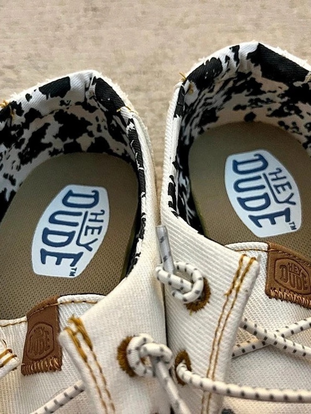Hey Dude Wendy Funk Boho Sneakers White & Black US 7 - Picture 2 of 4